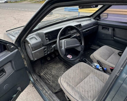 Зеленый ВАЗ 21099, объемом двигателя 1.5 л и пробегом 185 тыс. км за 1250 $, фото 6 на Automoto.ua