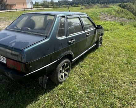 Зеленый ВАЗ 21099, объемом двигателя 1.5 л и пробегом 274 тыс. км за 1400 $, фото 3 на Automoto.ua