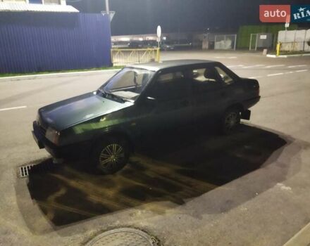 Зеленый ВАЗ 21099, объемом двигателя 1.5 л и пробегом 160 тыс. км за 1500 $, фото 3 на Automoto.ua