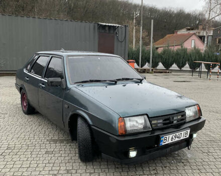 Зеленый ВАЗ 21099, объемом двигателя 1.5 л и пробегом 314 тыс. км за 2300 $, фото 4 на Automoto.ua