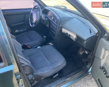 Зеленый ВАЗ 21099, объемом двигателя 1.5 л и пробегом 300 тыс. км за 2100 $, фото 27 на Automoto.ua