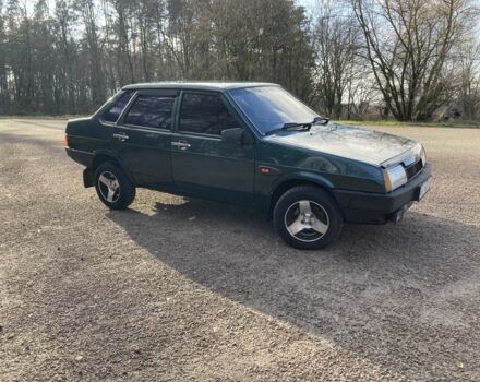 Зеленый ВАЗ 21099, объемом двигателя 1.5 л и пробегом 300 тыс. км за 2100 $, фото 7 на Automoto.ua