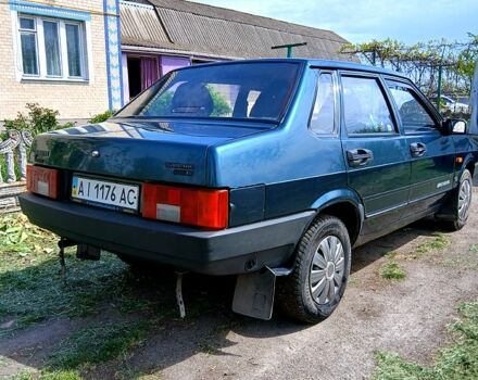 Зеленый ВАЗ 21099, объемом двигателя 1.5 л и пробегом 317 тыс. км за 2100 $, фото 1 на Automoto.ua