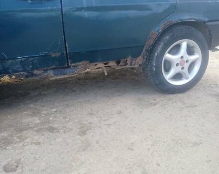 Зеленый ВАЗ 21099, объемом двигателя 1.5 л и пробегом 232 тыс. км за 750 $, фото 2 на Automoto.ua