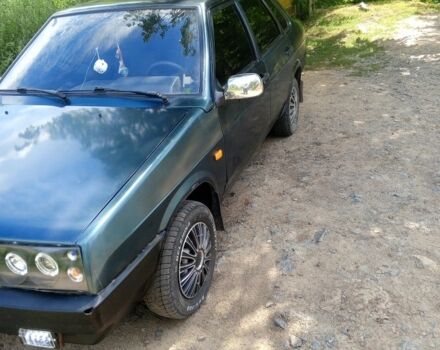 Зеленый ВАЗ 21099, объемом двигателя 1.5 л и пробегом 150 тыс. км за 1500 $, фото 4 на Automoto.ua