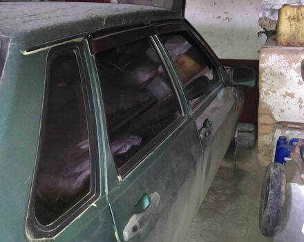 Зеленый ВАЗ 21099, объемом двигателя 1.5 л и пробегом 180 тыс. км за 1099 $, фото 5 на Automoto.ua