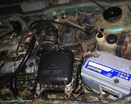 Зеленый ВАЗ 21099, объемом двигателя 1.5 л и пробегом 180 тыс. км за 1099 $, фото 4 на Automoto.ua