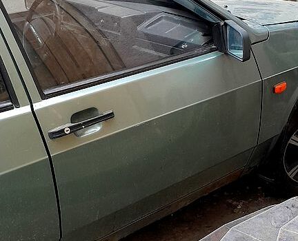 Зеленый ВАЗ 21099, объемом двигателя 1.5 л и пробегом 170 тыс. км за 1300 $, фото 3 на Automoto.ua