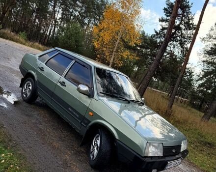 Зеленый ВАЗ 21099, объемом двигателя 1.5 л и пробегом 250 тыс. км за 1700 $, фото 2 на Automoto.ua