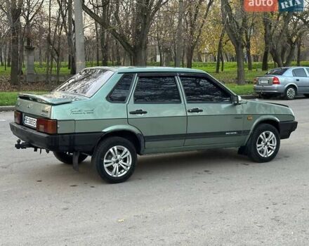 Зеленый ВАЗ 21099, объемом двигателя 1.5 л и пробегом 275 тыс. км за 2000 $, фото 5 на Automoto.ua