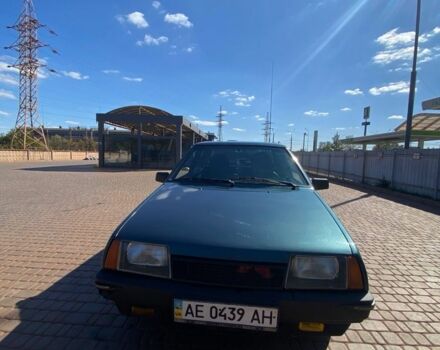 Зеленый ВАЗ 21099, объемом двигателя 1.5 л и пробегом 100 тыс. км за 2000 $, фото 2 на Automoto.ua