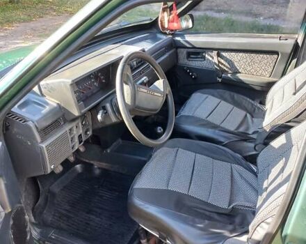 Зелений ВАЗ 21099, об'ємом двигуна 1.5 л та пробігом 280 тис. км за 1350 $, фото 6 на Automoto.ua
