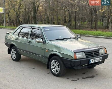 Зеленый ВАЗ 21099, объемом двигателя 1.5 л и пробегом 275 тыс. км за 2000 $, фото 4 на Automoto.ua