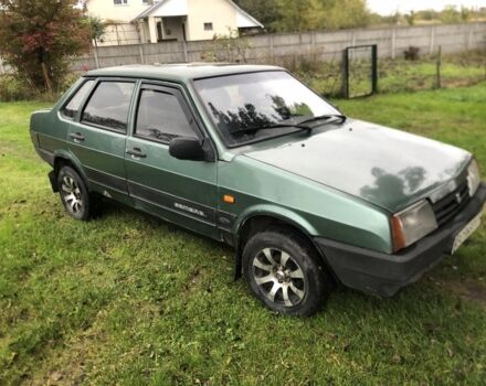 Зеленый ВАЗ 21099, объемом двигателя 1.6 л и пробегом 430 тыс. км за 1100 $, фото 3 на Automoto.ua