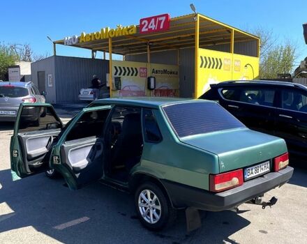 Зелений ВАЗ 21099, об'ємом двигуна 1.6 л та пробігом 192 тис. км за 1800 $, фото 4 на Automoto.ua