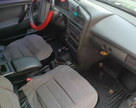 Зеленый ВАЗ 21099, объемом двигателя 1.6 л и пробегом 240 тыс. км за 1600 $, фото 5 на Automoto.ua