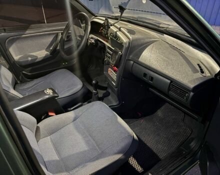 Зелений ВАЗ 21099, об'ємом двигуна 1.6 л та пробігом 227 тис. км за 1950 $, фото 2 на Automoto.ua
