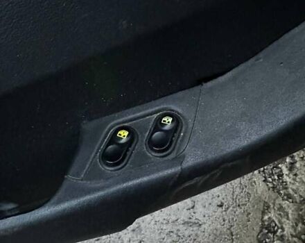 Зелений ВАЗ 21099, об'ємом двигуна 1.6 л та пробігом 185 тис. км за 1250 $, фото 9 на Automoto.ua