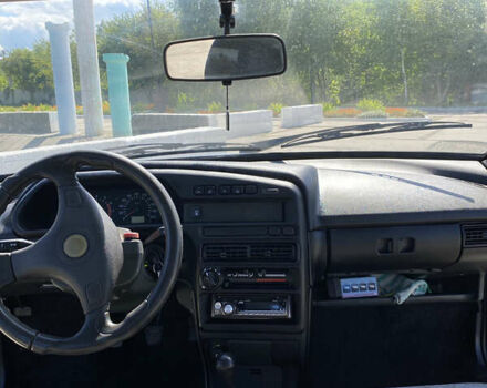 Зелений ВАЗ 21099, об'ємом двигуна 1.6 л та пробігом 157 тис. км за 2000 $, фото 31 на Automoto.ua