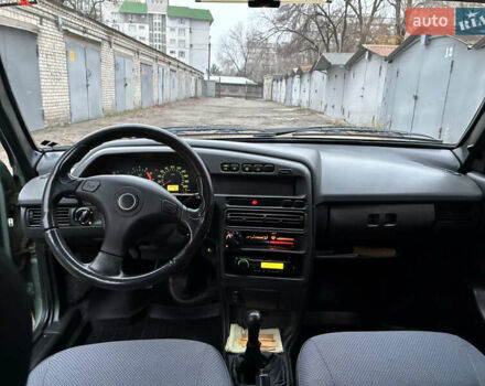 Зелений ВАЗ 21099, об'ємом двигуна 1.6 л та пробігом 96 тис. км за 3700 $, фото 9 на Automoto.ua