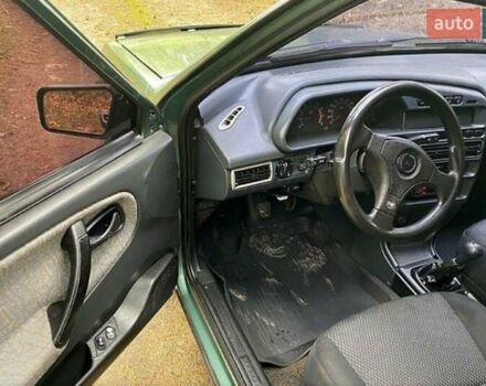 Зеленый ВАЗ 21099, объемом двигателя 1.6 л и пробегом 179 тыс. км за 1500 $, фото 2 на Automoto.ua