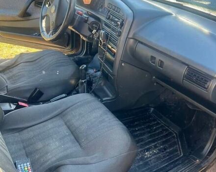 Зелений ВАЗ 21099, об'ємом двигуна 1.6 л та пробігом 250 тис. км за 1100 $, фото 11 на Automoto.ua