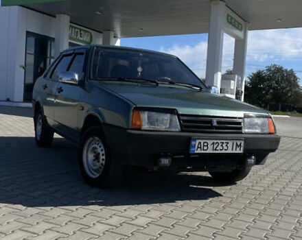 Зеленый ВАЗ 21099, объемом двигателя 1.6 л и пробегом 193 тыс. км за 2000 $, фото 4 на Automoto.ua