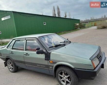 Зеленый ВАЗ 21099, объемом двигателя 1.6 л и пробегом 240 тыс. км за 2200 $, фото 4 на Automoto.ua