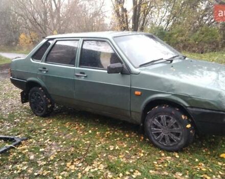 Зеленый ВАЗ 21099, объемом двигателя 1.6 л и пробегом 222 тыс. км за 2500 $, фото 5 на Automoto.ua