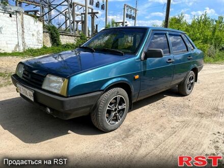ВАЗ 21099 1996 у Чугуеве на Automoto.ua Зелений ВАЗ 21099, об'ємом двигуна 1.5 л та пробігом 57 тис. км за 1350 $, фото 1 на Automoto.ua
