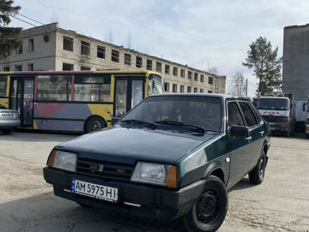 Зеленый ВАЗ 21099, объемом двигателя 1.5 л и пробегом 90 тыс. км за 1700 $, фото 1 на Automoto.ua