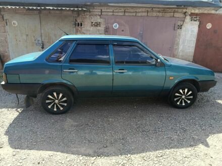 ВАЗ 21099 1997 у Кривому Розі на Automoto.ua Зелений ВАЗ 21099, об'ємом двигуна 1.5 л та пробігом 187 тис. км за 1712 $, фото 1 на Automoto.ua