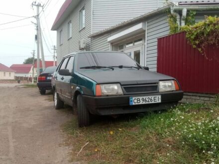 Зеленый ВАЗ 21099, объемом двигателя 1.5 л и пробегом 1000 тыс. км за 1300 $, фото 1 на Automoto.ua