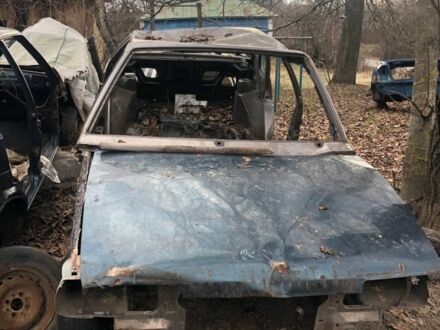 ВАЗ 21099 1998 в Полтаве на Automoto.ua Зеленый ВАЗ 21099, объемом двигателя 1.5 л и пробегом 185 тыс. км за 190 $, фото 1 на Automoto.ua