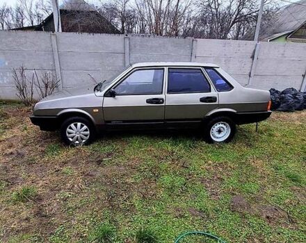 Зеленый ВАЗ 21099, объемом двигателя 1.5 л и пробегом 100 тыс. км за 1100 $, фото 1 на Automoto.ua