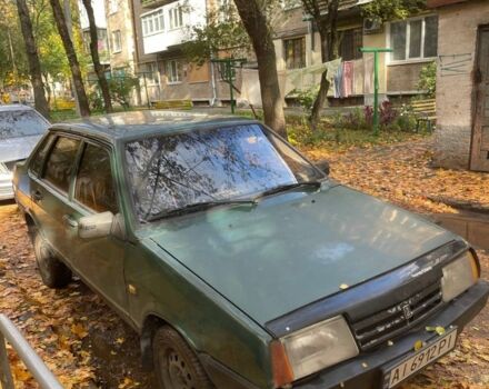 Зеленый ВАЗ 21099, объемом двигателя 1.5 л и пробегом 100 тыс. км за 1000 $, фото 1 на Automoto.ua