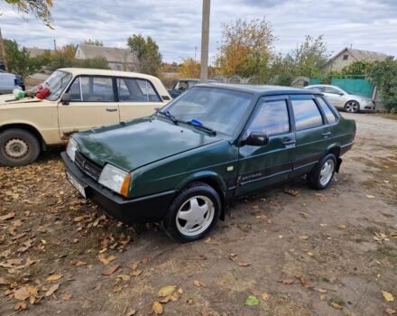 Зелений ВАЗ 21099, об'ємом двигуна 1.5 л та пробігом 250 тис. км за 677 $, фото 1 на Automoto.ua