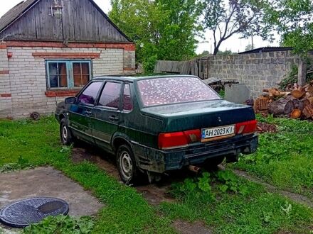 Зеленый ВАЗ 21099, объемом двигателя 1.5 л и пробегом 350 тыс. км за 1100 $, фото 1 на Automoto.ua