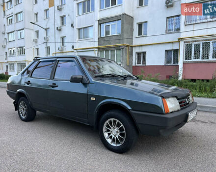 Зелений ВАЗ 21099, об'ємом двигуна 1.5 л та пробігом 320 тис. км за 1000 $, фото 1 на Automoto.ua