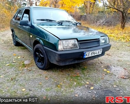 ВАЗ 21099 2000 в Днепре (Днепропетровске) на Automoto.ua Зеленый ВАЗ 21099, объемом двигателя 1.5 л и пробегом 200 тыс. км за 1300 $, фото 1 на Automoto.ua