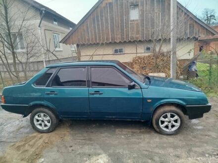 Зеленый ВАЗ 21099, объемом двигателя 1.5 л и пробегом 280 тыс. км за 600 $, фото 1 на Automoto.ua