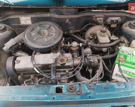 Зеленый ВАЗ 21099, объемом двигателя 1.5 л и пробегом 251 тыс. км за 2000 $, фото 1 на Automoto.ua