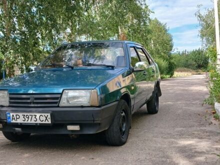 ВАЗ 21099 2001 у Запоріжжя на Automoto.ua Зелений ВАЗ 21099, об'ємом двигуна 1.5 л та пробігом 400 тис. км за 1000 $, фото 1 на Automoto.ua