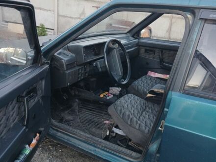 ВАЗ 21099 2001 в Днепре (Днепропетровске) на Automoto.ua Зеленый ВАЗ 21099, объемом двигателя 1.5 л и пробегом 350 тыс. км за 832 $, фото 1 на Automoto.ua