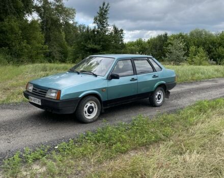 Зеленый ВАЗ 21099, объемом двигателя 1.5 л и пробегом 240 тыс. км за 1100 $, фото 1 на Automoto.ua