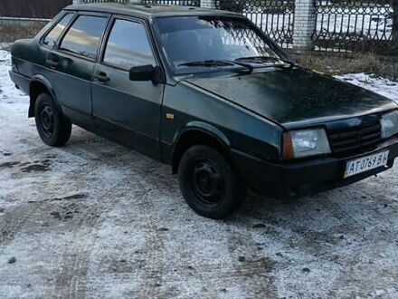 Зелений ВАЗ 21099, об'ємом двигуна 1.5 л та пробігом 119 тис. км за 1000 $, фото 1 на Automoto.ua