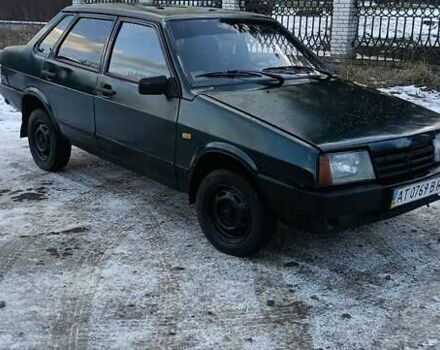 Зелений ВАЗ 21099, об'ємом двигуна 1.5 л та пробігом 119 тис. км за 1000 $, фото 1 на Automoto.ua