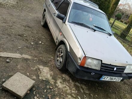 Зеленый ВАЗ 21099, объемом двигателя 1.5 л и пробегом 399 тыс. км за 470 $, фото 1 на Automoto.ua