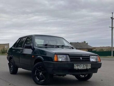 Зеленый ВАЗ 21099, объемом двигателя 1.5 л и пробегом 250 тыс. км за 1600 $, фото 1 на Automoto.ua