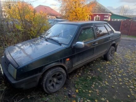 ВАЗ 21099 2002 в Лебедине на Automoto.ua Зеленый ВАЗ 21099, объемом двигателя 1.5 л и пробегом 100 тыс. км за 600 $, фото 1 на Automoto.ua